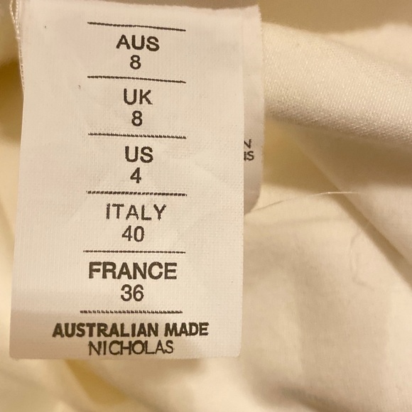 N/NICHOLAS Cream Ponte Cold Shoulder Dress, size 4 - Picture 7 of 10